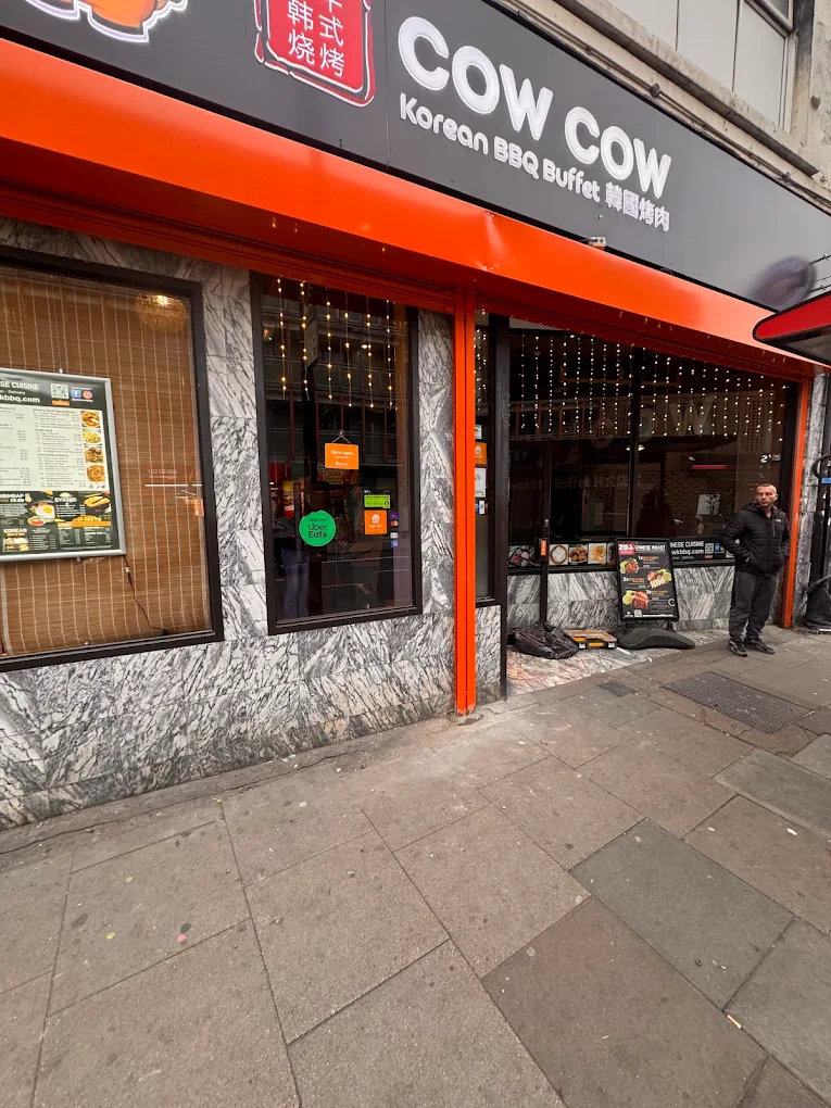 Supreme Shopfronts